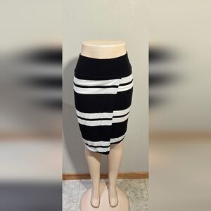 Athleta Black and White Striped Faux Wrap Zamora Knit Skirt Size XS